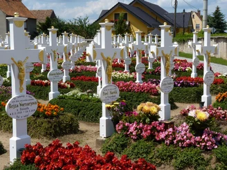 Denkmalgeschützter Friedhof Ralbitz