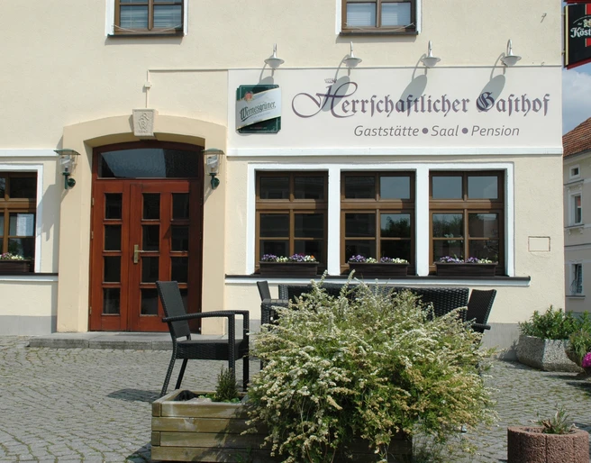 Herrschaftlicher Gasthof Neschwitz