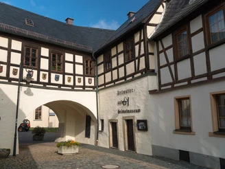 Freiberger Tor und Museum Adorf