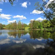Stadtpark mit Teich