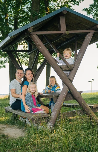 Sitzgruppe an der Bismarcksäule in Markneukirchen