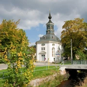 Trinitatiskirche in Carlsfeld, älteste Rundkirche Sachsens