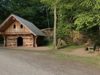 Schutzhütte am Altenteich