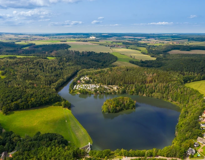 Aumatalsperre mit Naturcampingplatz