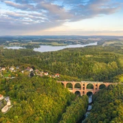 Elstertalbrücke und Talsperre Pöhl