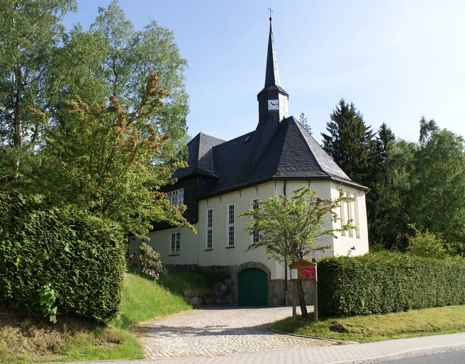 Paul-Gerhardt-Kirche Schnarrtanne