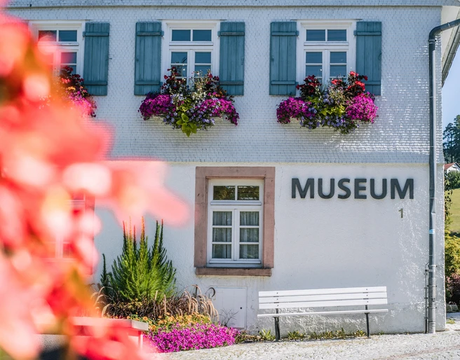 Außenansicht von Hauffs Märchenmuseum