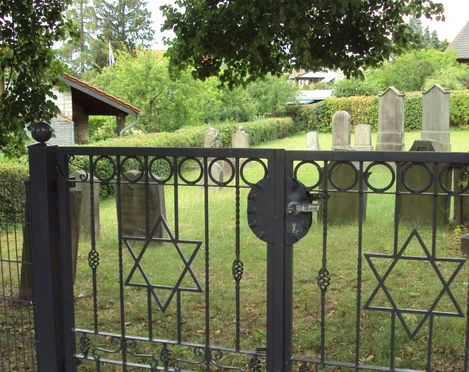 Eingangstor Jüdischer Friedhof Salzgitter-Bad