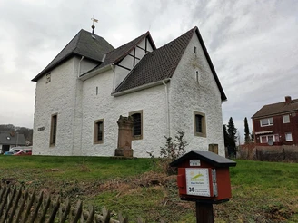 Stempelstelle 38 vor der Kirche St. Marien in Engerode