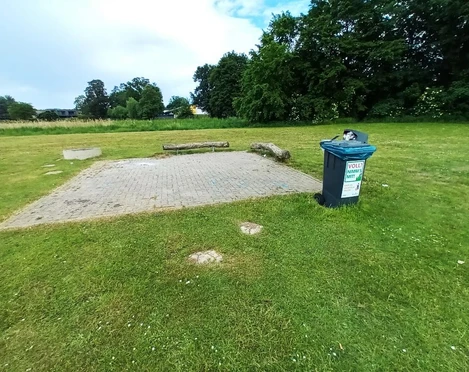 Grillplatz Salzgittersee Ostufer mit Landsicht