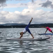SUP Yoga auf dem Hallwilersee mit Chantal