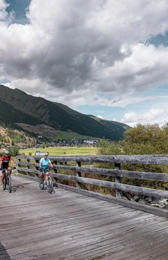 Brücker über die junge Rhone