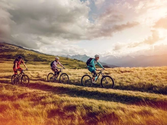 Mountainbiker am Col du Gibidum