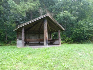 Hütte beim Rastplatz Dobelbach