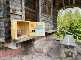 Bücherkiste an der Wolkenhütte