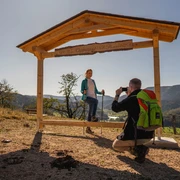 Fotofenster am Kinderpfad Rosi Rotkehlchen