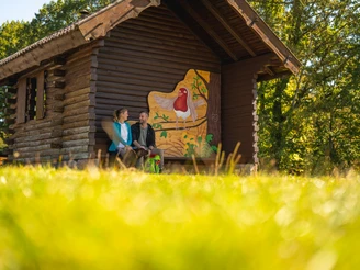 Rastplatz am neuen Kinderfpad