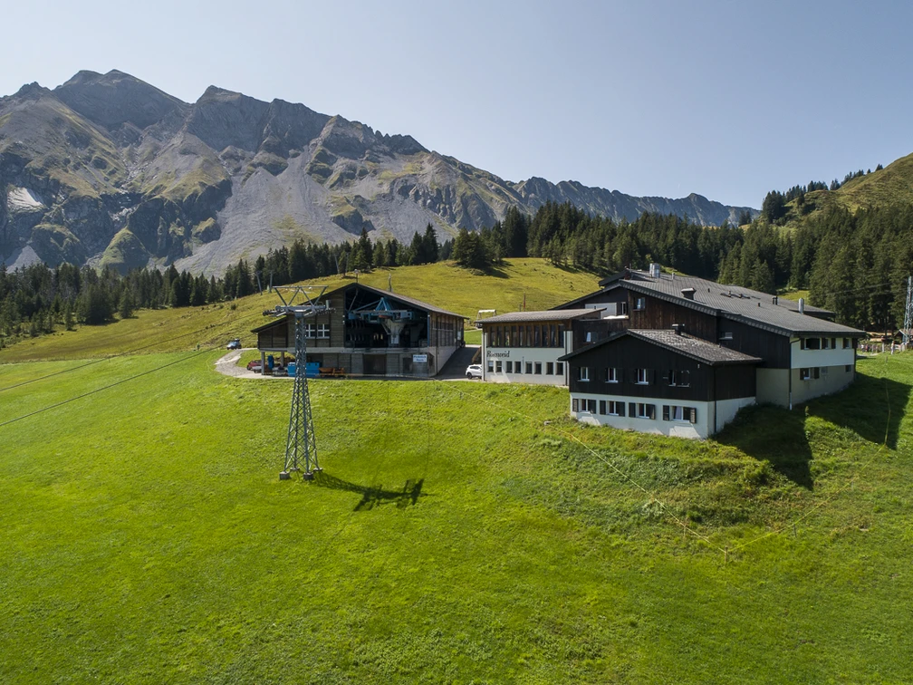 Rossweid_Sommer_aussen (48).jpg