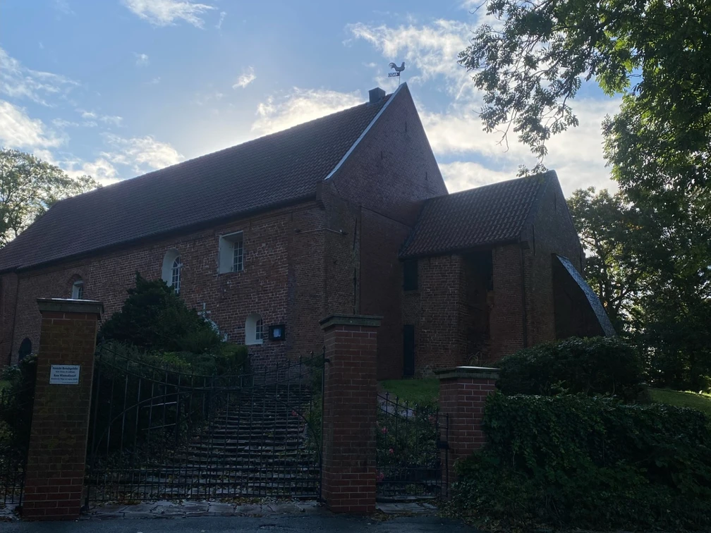 kirche tossens.jpg