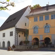 Stiftstheater-und-Schol.jpg