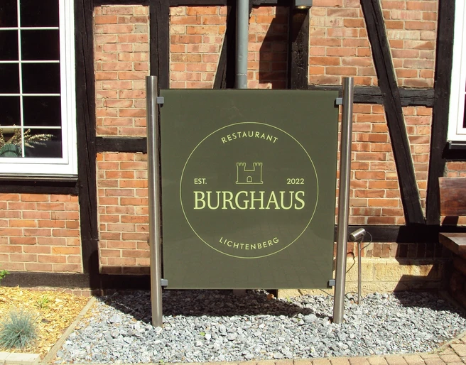 Infoschild Restaurant Burghaus PEAK Hotel Salzgitter-Lichtenberg