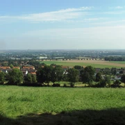 Salzgitter-Lichtenberg, Ausblick von der Kanzel am Wanderparkplatz im Höhenzug