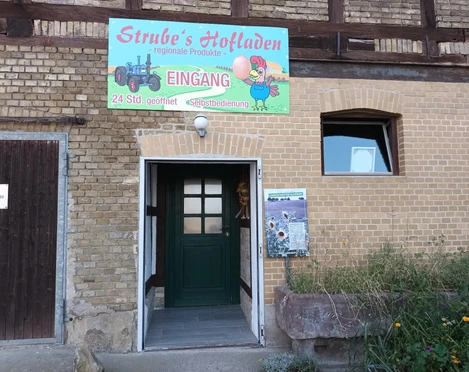 Eingang Strubes Hofladen in Salzgitter-Lobmachtersen