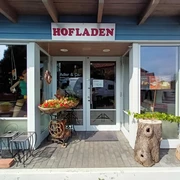 Außenansicht Eingang Hofladen Adler in Salzgitter-Üfingen