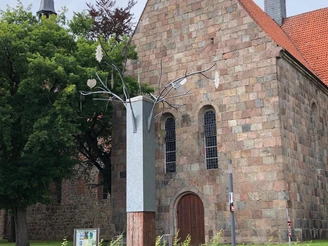 Und wer noch einen kleinen Abstecher nach Varel machen möchte, findet hier unsere Station „Geest“