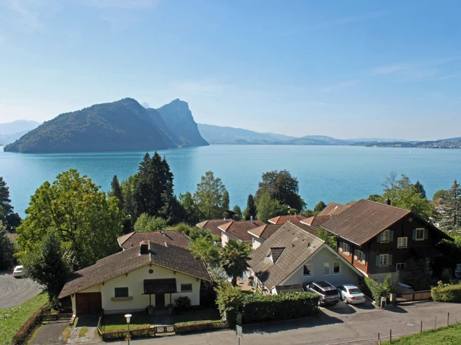 Vitznau mit Blick auf den Bürgenstock
