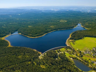 Blick auf die Talsperre Muldenberg