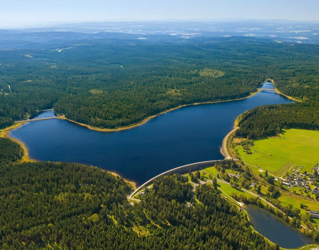 Blick auf die Talsperre Muldenberg