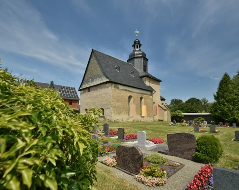 Die Kirche in Dobia vor der Sanierung