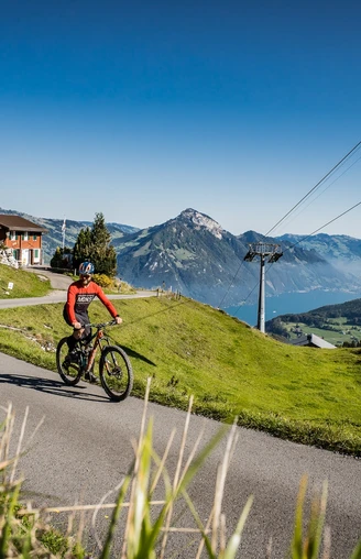 Aufstieg Richtung Stockhütte, Blick auf den Vierwaldstättersee