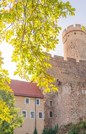 Die Burg Gnandstein bei Frohburg an der KoRoLa-Radroute