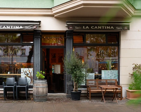 La Cantina Tapas und Wein Außenansicht – Restaurants in Leipzig La Cantina Tapas und Wein Außenansicht