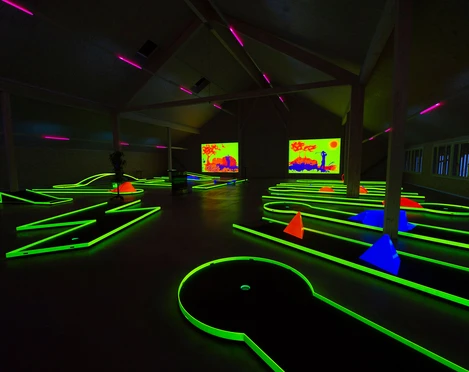Indoor_Minigolf_Publikumsgolf_Rottal_01.jpg