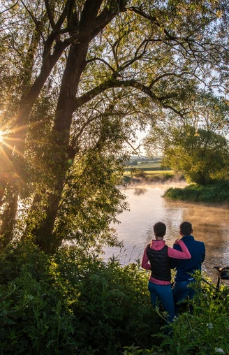 Sonnenaufgang an der Eder-Mündung