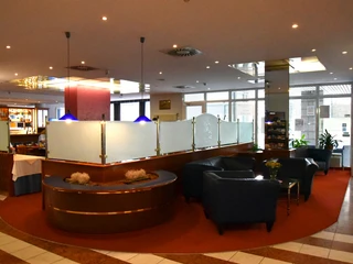 Innenraum des Restaurants im Hotel Falkenstein