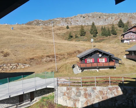 Ausblick Schlafzimmer D2 - gegenüber Blauseesessel