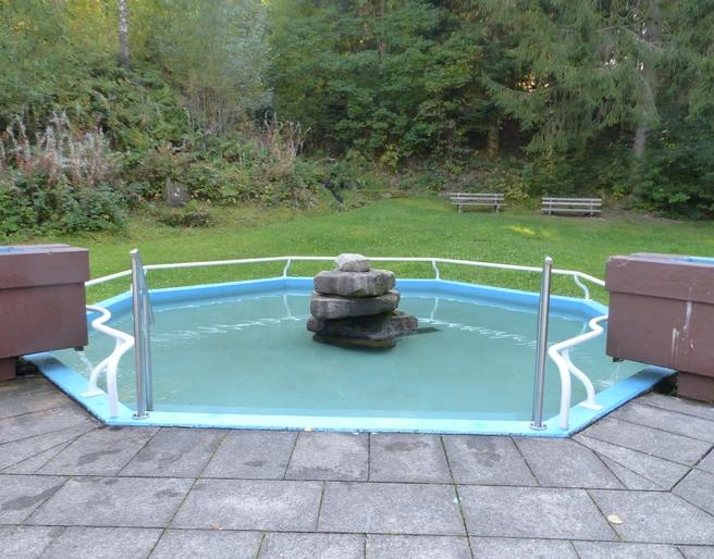 Wassertretstelle im Kurgarten Obertal