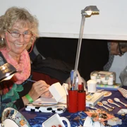 Porzellanmalerei Ursula Kallenbach .jpg