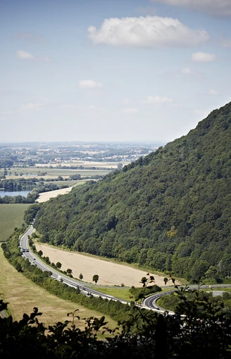 Porta Westfalica mit Blick aufs Kaiser-Wilhelm-Denkmal