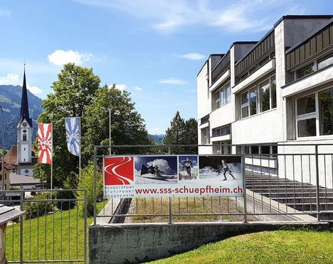 Die Kantonsschule in Schüpfheim