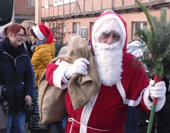 Weihnachtsmann in Neuhaus