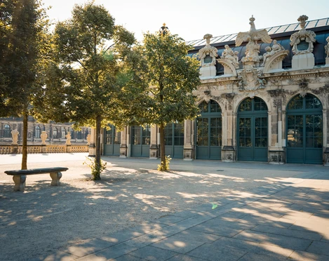 Zwinger Dresden_Mathematisch-Physikalischer Salon.jpg