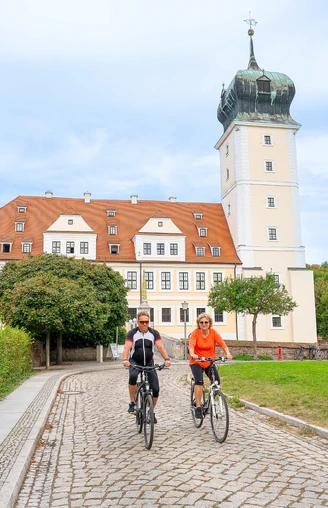 Radfahren am Barockschloss Delitzsch