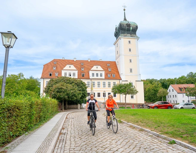 Radfahren am Barockschloss Delitzsch