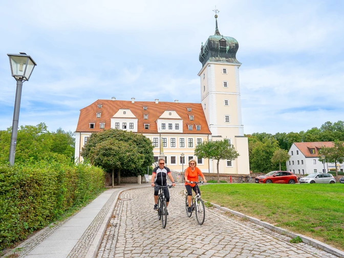 Radfahren am Barockschloss Delitzsch