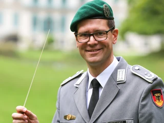 Bild 2_Oberstleutnant Terhardt.JPG Porträtbild von Oberstleutnant Terhardt.